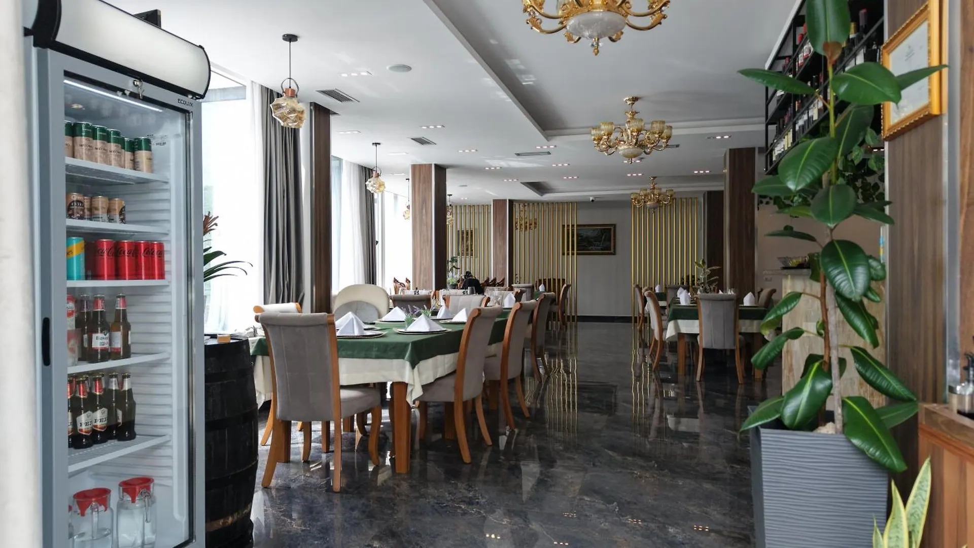 Two Brothers B A&S Hotel Bar & Restaurant Valbone Albanie